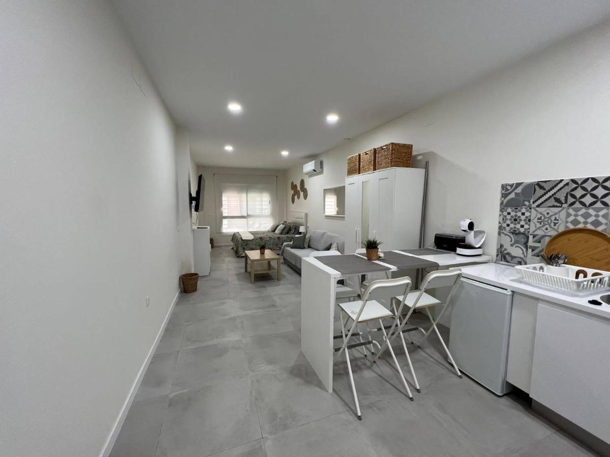 Malaga Centro Estudio Precioso 4 ภายนอก รูปภาพ